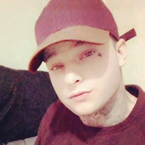 Meet your Posher, Cody